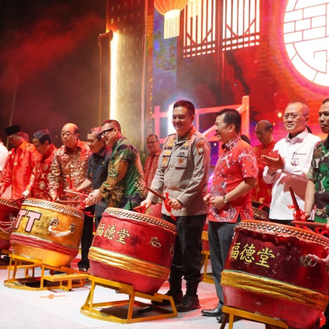 Danrem Hadiri Perayaan Imlek Bersama Warga Tionghoa.