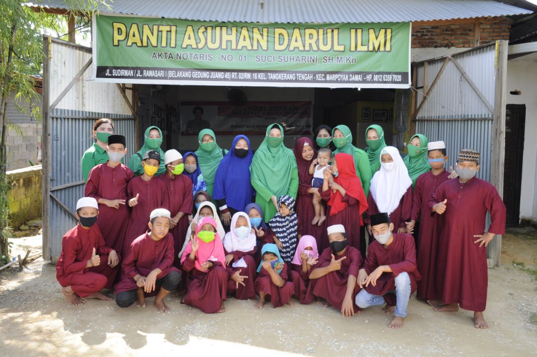 Ketua Persit KCK Koorcab Rem 031/WB Laksanakan Jumat Berkah, Kunjungi Panti Asuhan Darul Ilmi